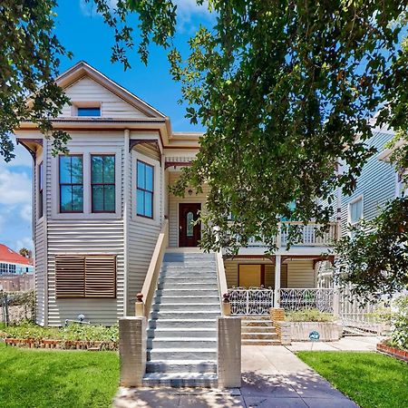 Under The Avenue Apartment Galveston Bagian luar foto