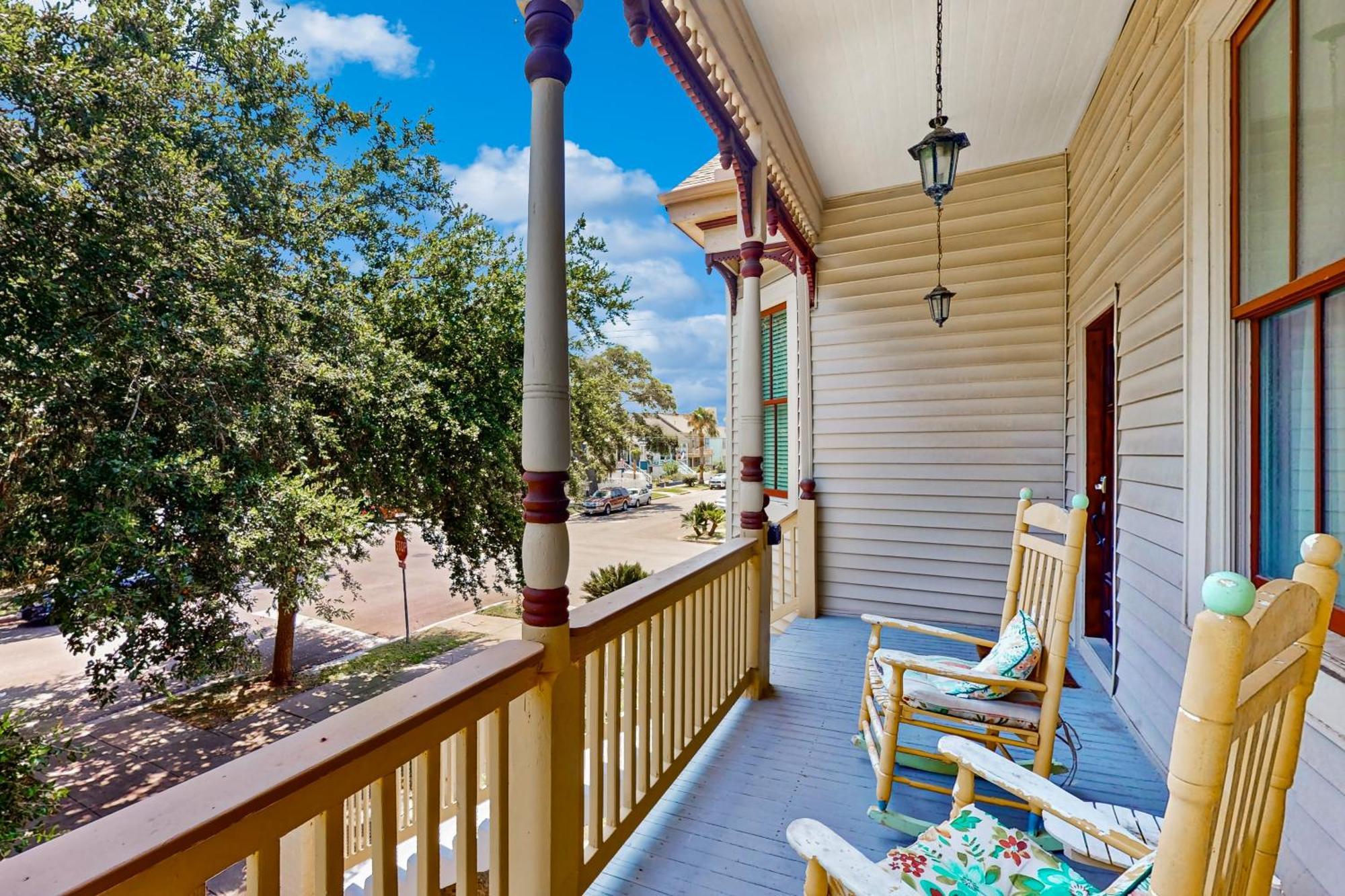 Under The Avenue Apartment Galveston Bagian luar foto